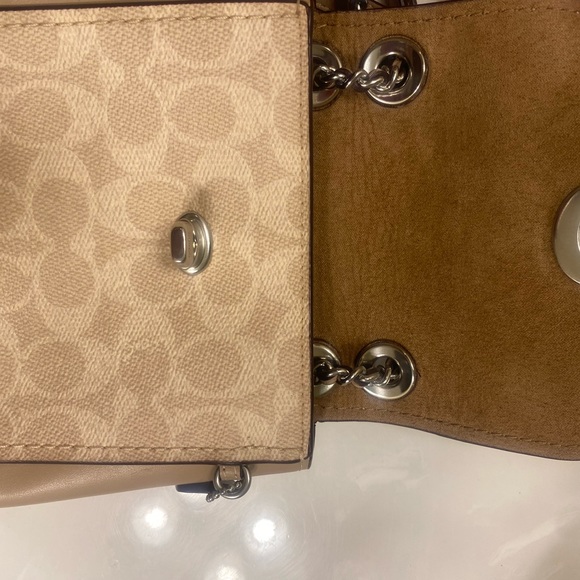 NWOT Coach Parker Convertible Backpack Crossbody Bag 16 Signature Canvas Beige - Picture 13 of 16